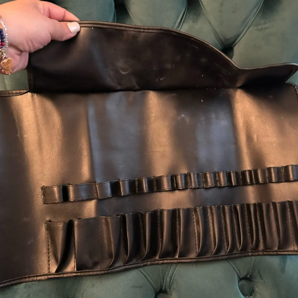 City Color Black Makeup Brush Travel Bag Organizer Foldable Case Roll